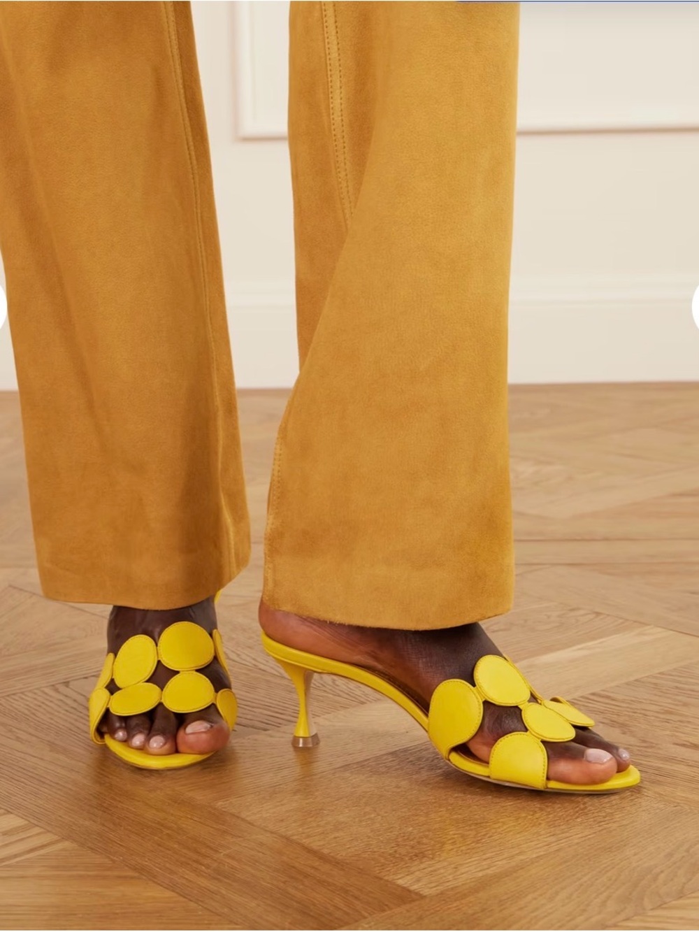 Manolo Blahnik Yellow Circular-Appliqué Kitten-Heel Sandals - Picture 3 of 7